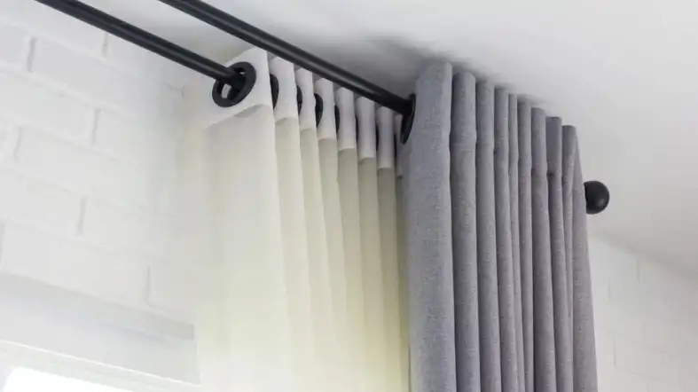 Pole Size Vs. Eyelet Curtain Size