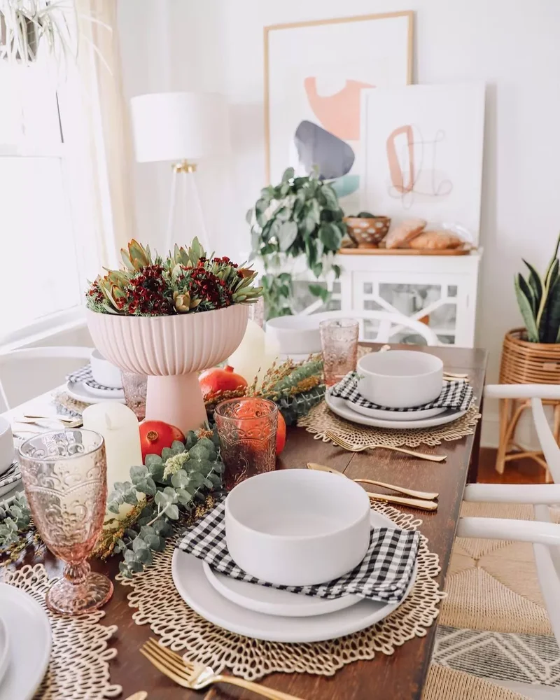 62 Stunning Thanksgiving Table Settings That Will Wow Guests 9 Pomegranate Centerpiece