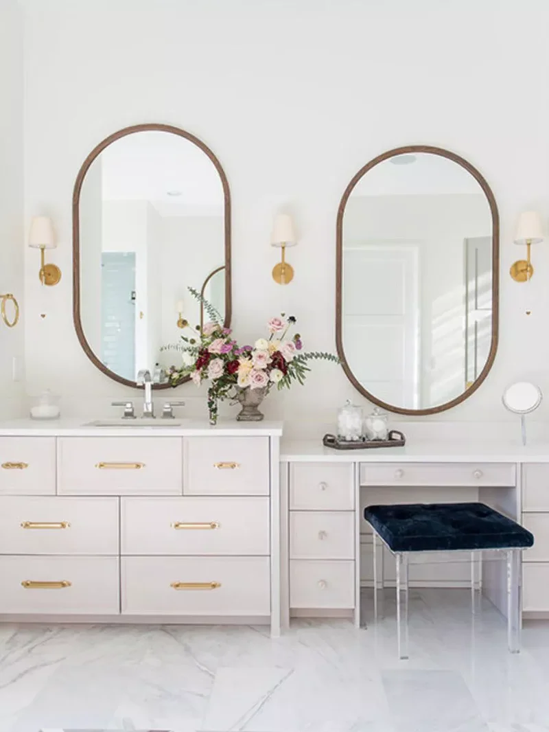 42 Beautiful Purple Bathroom Designs From Soft to Bold 4 Purple Florals