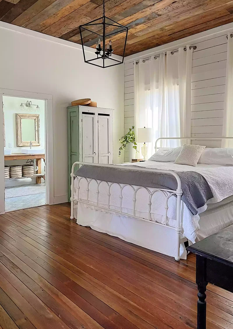 Reclaimed Wood Flooring