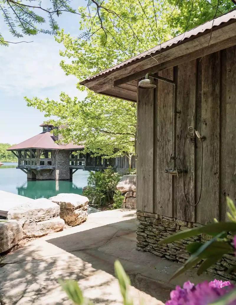 34 Beautiful Outdoor Shower Ideas for Backyards & Beach 3 Reclaimed Wood Outdoor Shower