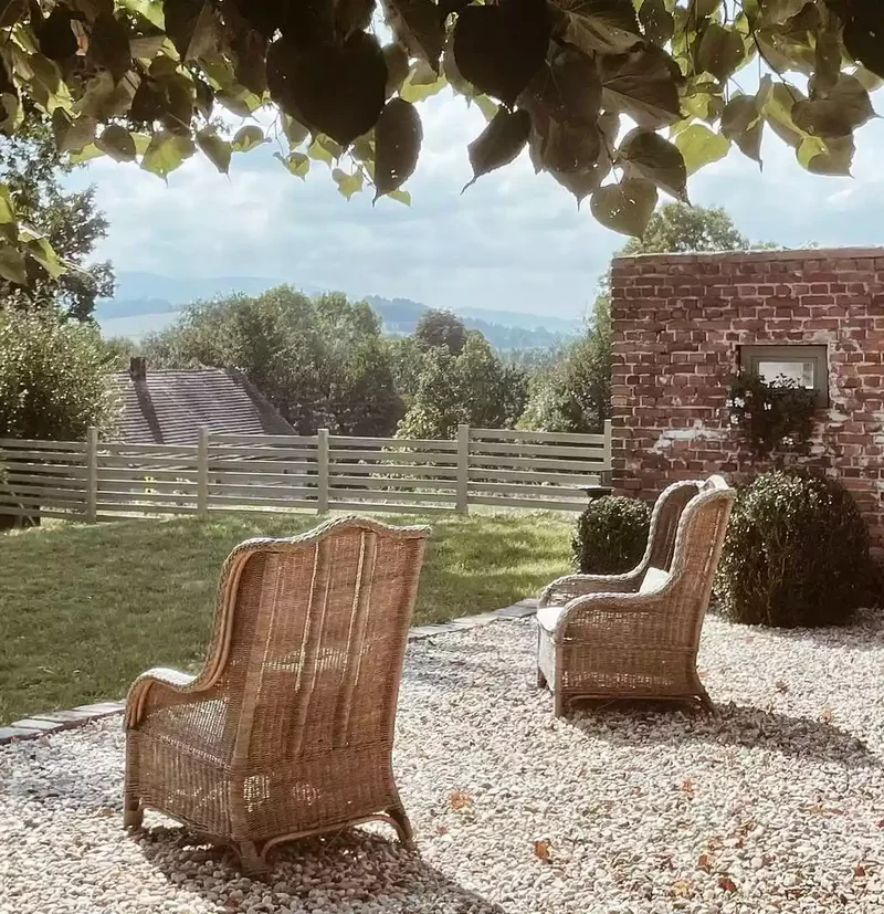 Romanticize The Space