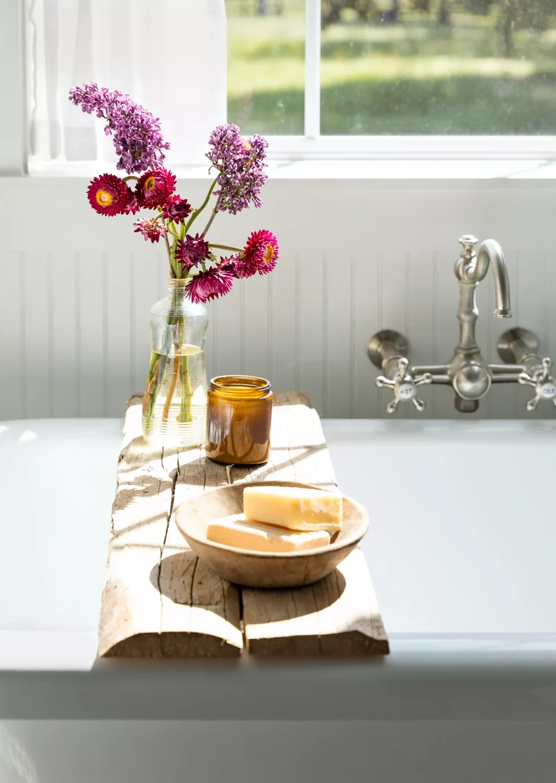 Rustic Bathroom Details
