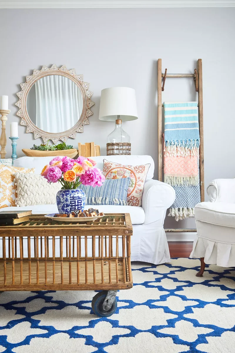 Save and Splurge on Living Room Decor