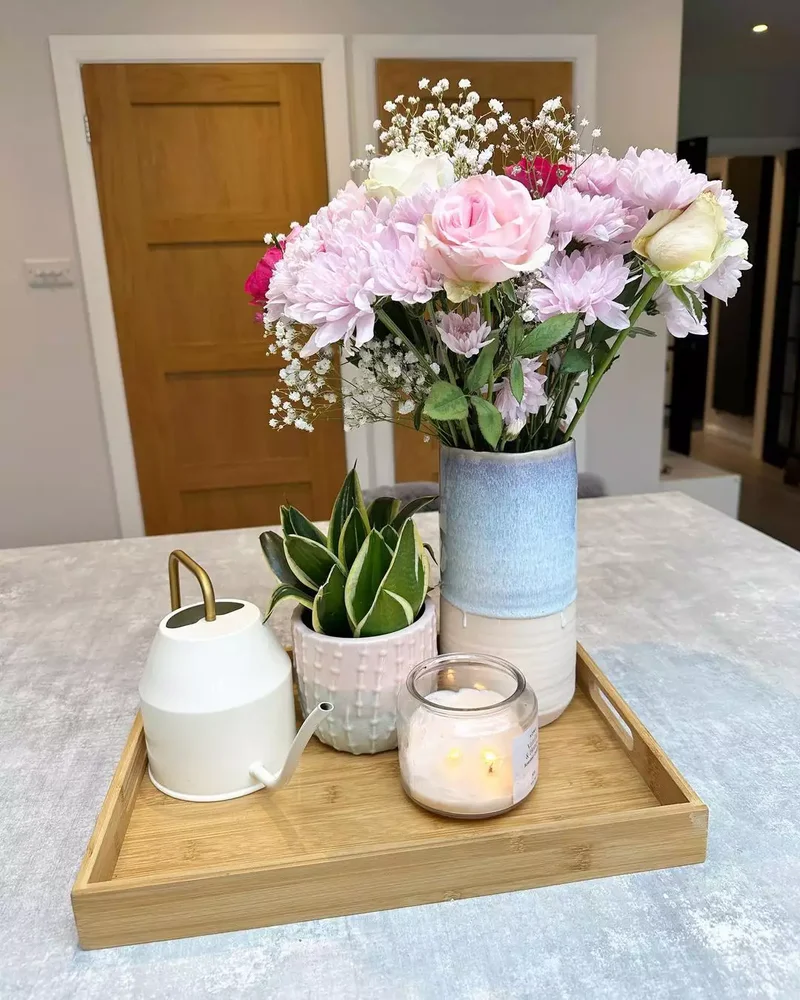 20 Kitchen Island Styling Ideas to Transform Your Space 14 Serving Tray