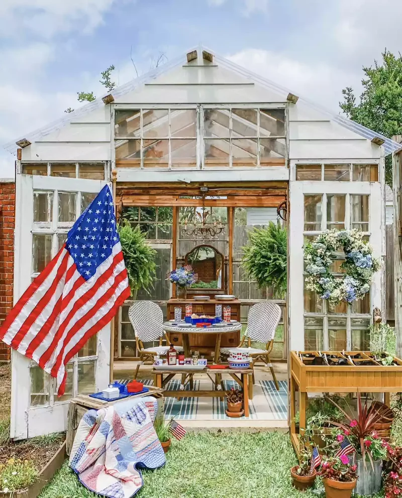 Set Up a Small Dining Area in the Greenhouse