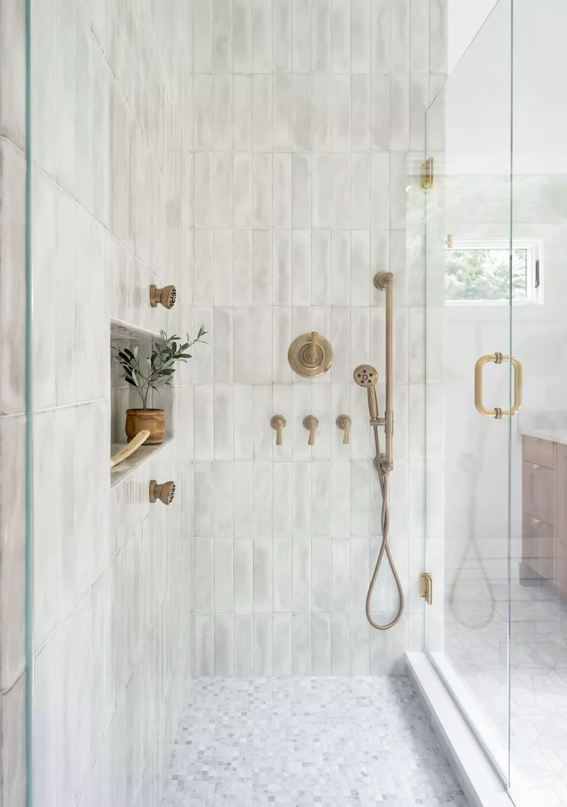 25 Stylish Shower Niche Ideas to Store Essentials Beautifully 23 Shower Niche With Plant