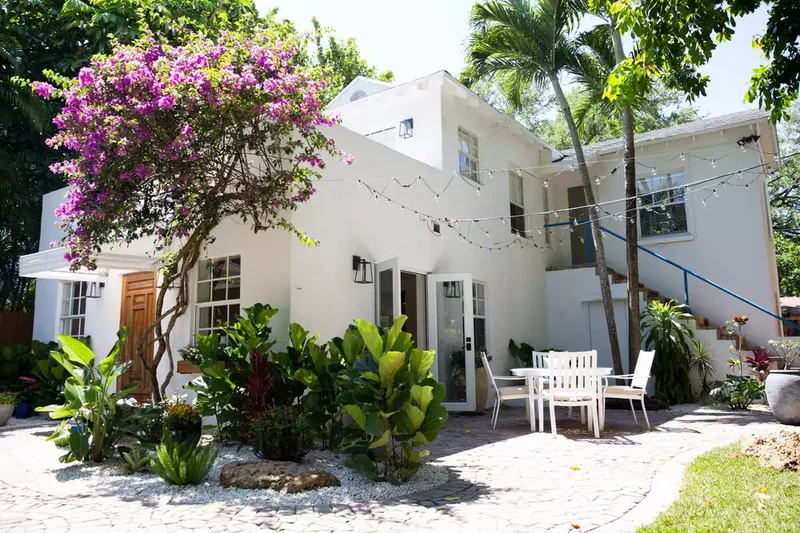 Simple Concrete Pathway