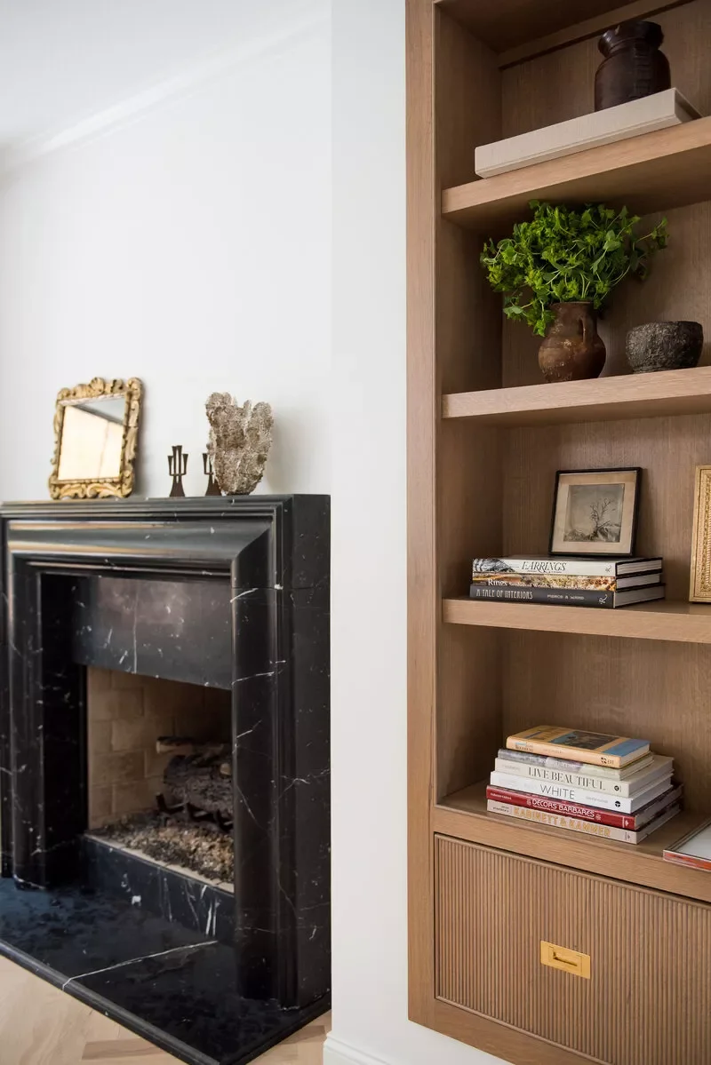 Simplify the Mantle Decor