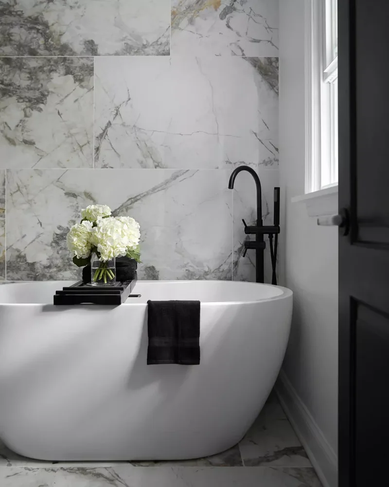 45 Elegant Bathroom Designs That Transform Your Home Spa 12 Simply Black and White