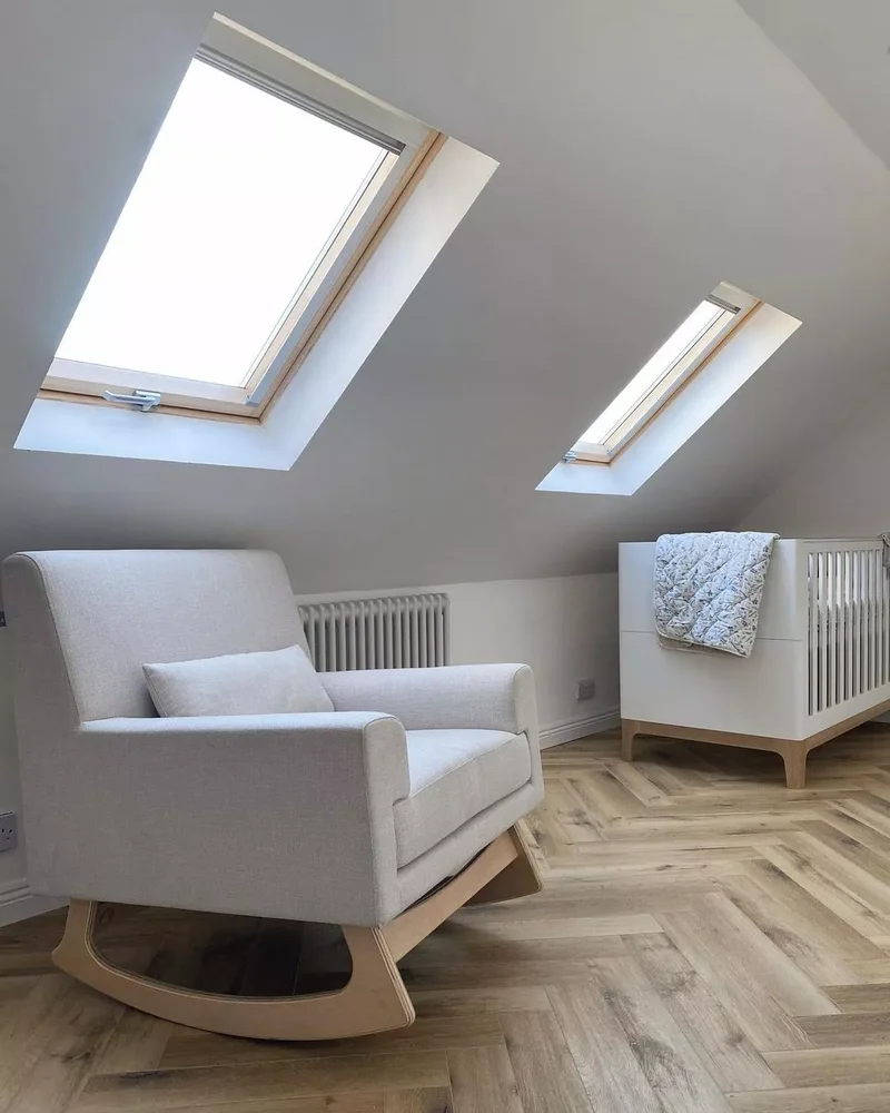 28 Sloped Ceiling Bedroom Ideas That Maximize Your Space 17 Skylight Additions