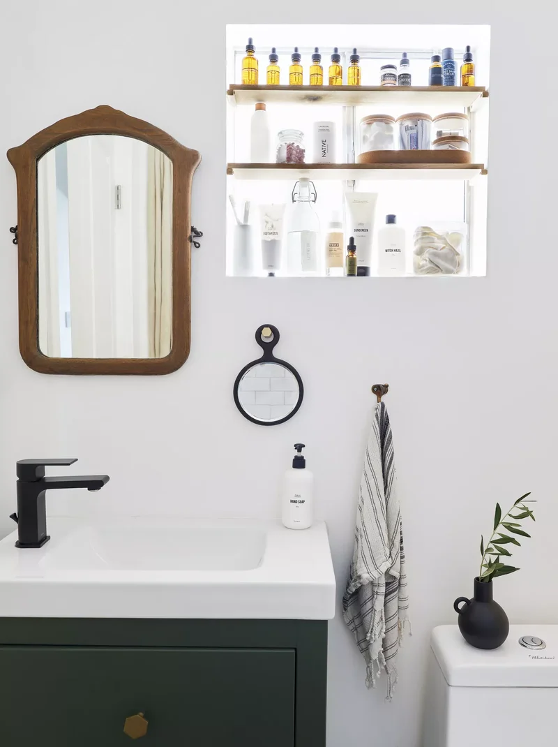 30 Beautiful Bathroom Sink Styles From Simple to Stunning 3 Small Bathroom Sink
