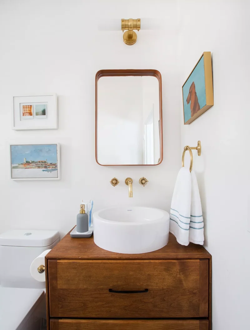 30 Beautiful Bathroom Sink Styles From Simple to Stunning 5 Small Bathroom Sink