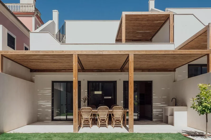 27 Smart and Stylish Small Outdoor Kitchen Design Ideas 8 Small Covered Patio Kitchen