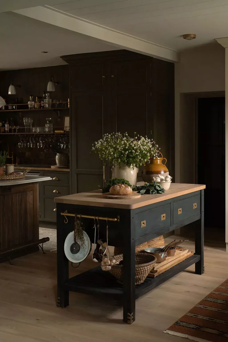 Small Rustic Kitchen Island
