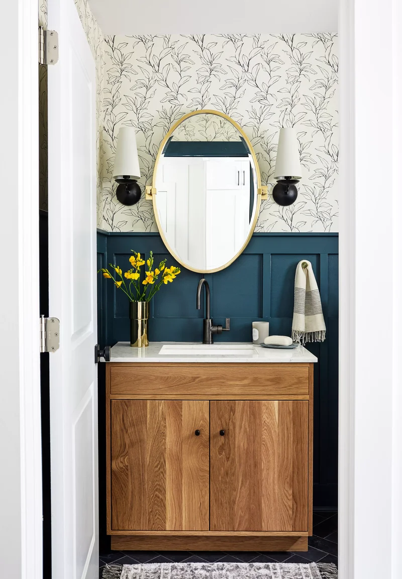 38 Classic Bathroom Design Ideas for Timeless Elegance 29 Small-Space Elegance