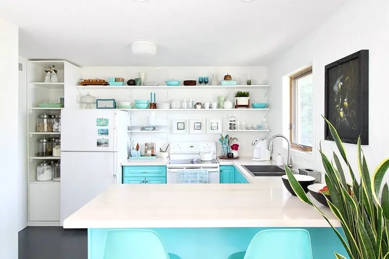 25 Creative DIY Countertop Projects to Transform Your Kitchen 21 Solid Maple Wood Countertops