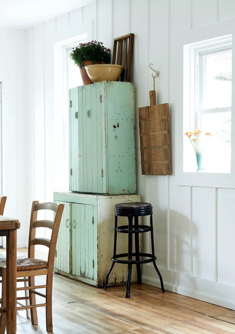 54 Kitchen Decor Ideas Across Multiple Styles to Make Yours 13 Source Vintage Pieces