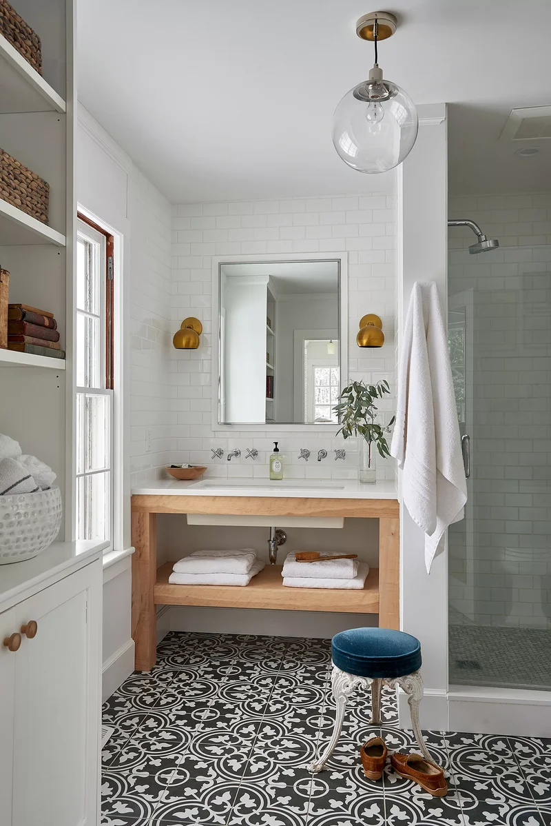 38 Classic Bathroom Design Ideas for Timeless Elegance 32 Spa-Like Traditional Bathroom Design