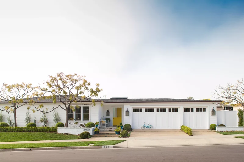 15 Stunning Driveway Designs That Boost Your Home's Appeal 1 Split the Difference