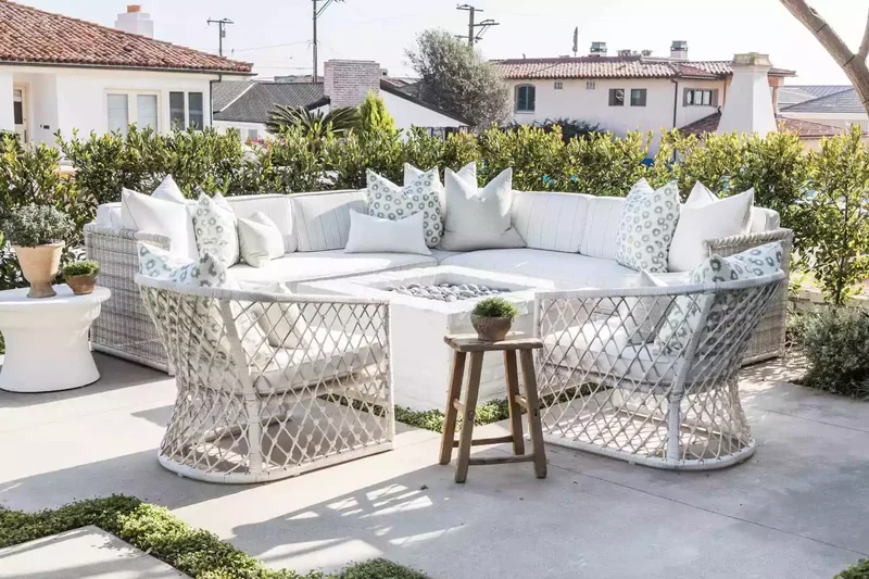 20 Brick Fire Pit Designs, From Rustic to Modern Styles 13 Square It Off