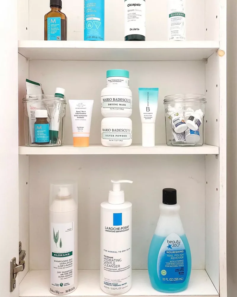24 Smart Ways to Organize Your Bathroom Closet Beautifully 11 Stick to the Essentials