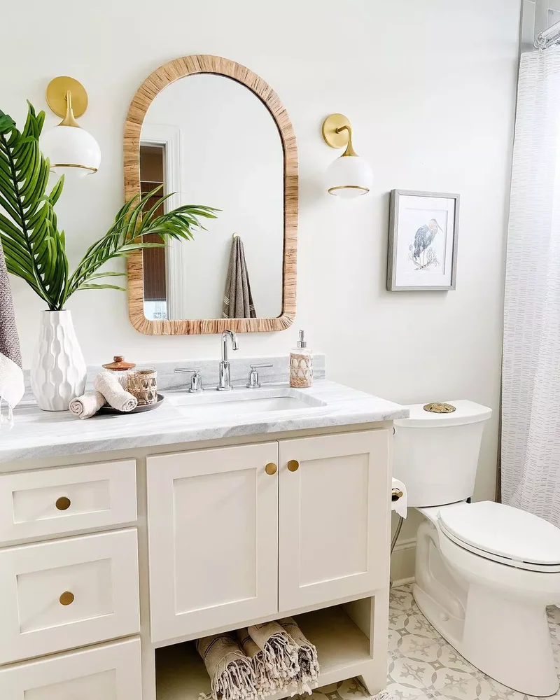 30 Beach-Inspired Bathroom Designs to Bring Coastal Vibes Home 19 Style With Beachy Greenery