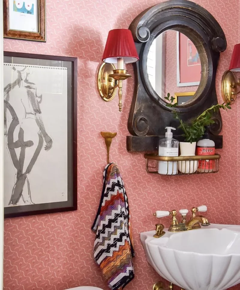 Style a Vintage Look