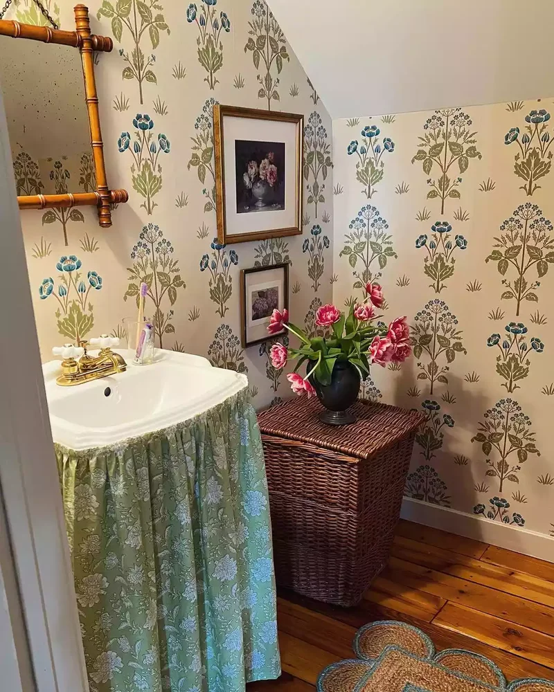 42 Country Bathroom Ideas for Your Modern Farmhouse Style 33 Stylish Hamper Alternative