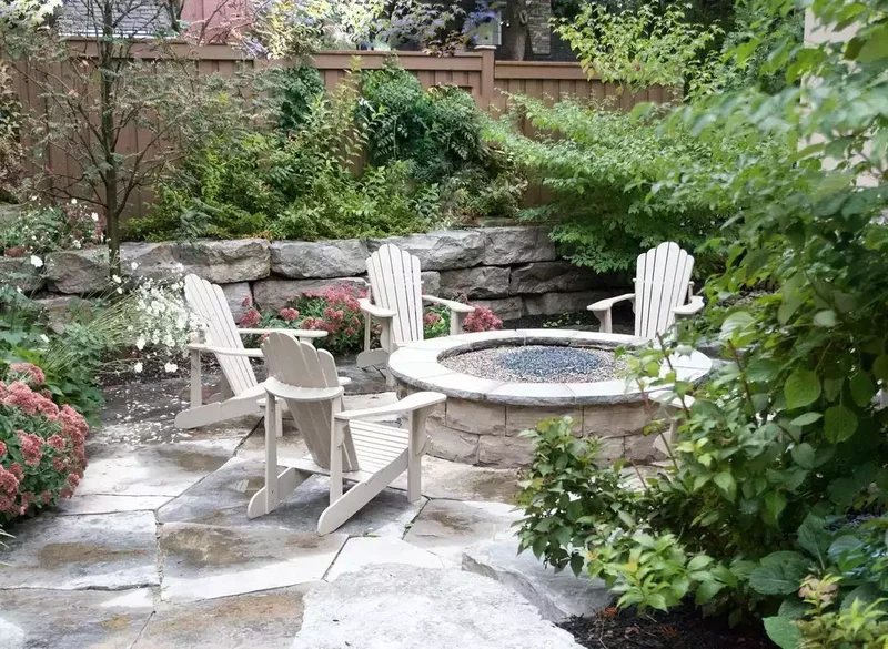 42 Beautiful Retaining Wall Ideas for Your Yard and Garden 20 Sunken Patio with Retaining Walls