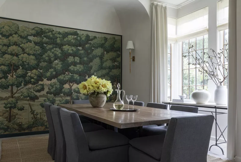 12 Designer Layout Tips to Make Dining Rooms Bigger & Brighter 5 Table Anchored With Rug