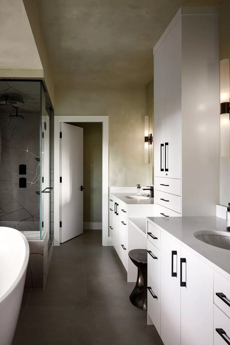 22 Stunning Bathroom Ceiling Designs That Wow Your Guests 3 Texture Walls and Ceiling