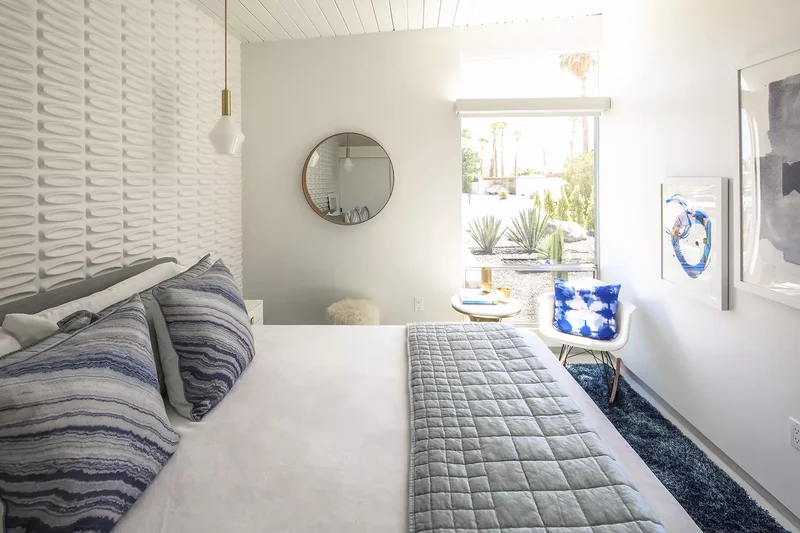 52 Small Bedroom Ideas That Maximize Your Compact Space 13 Texturize the Walls