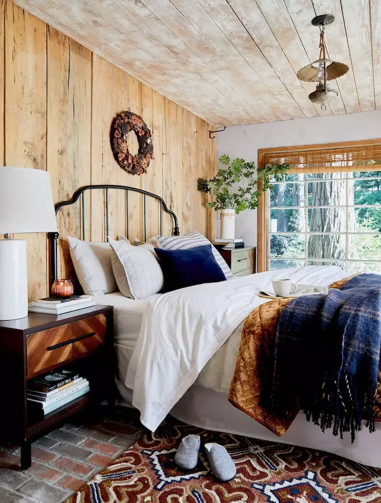 Thanksgiving Guest Room