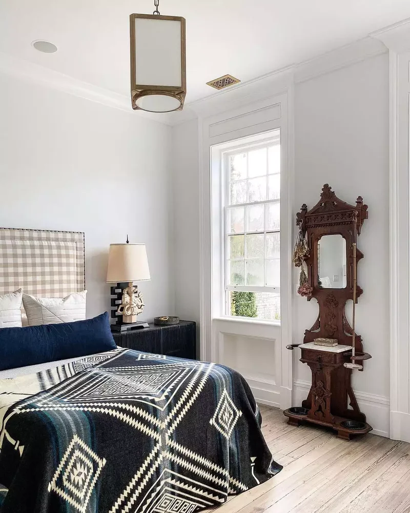 Throw in a Few Victorian Pieces