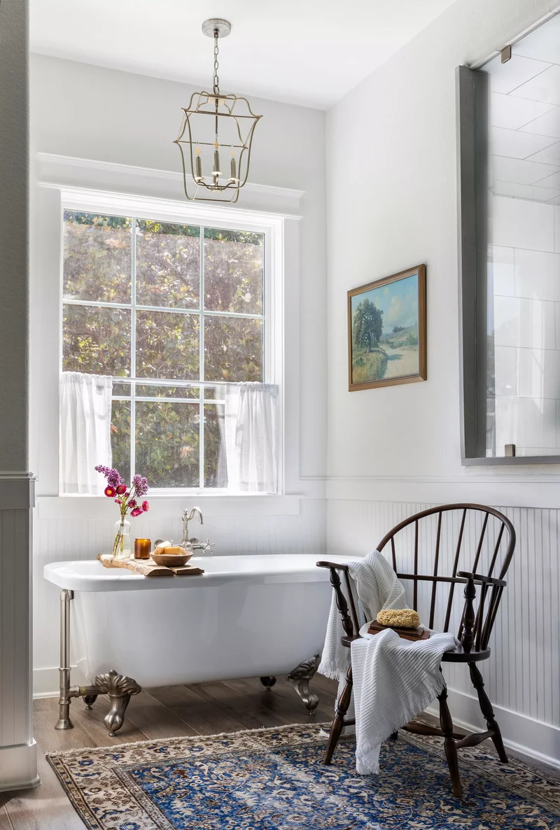 38 Classic Bathroom Design Ideas for Timeless Elegance 28 Traditional Farmhouse Bathroom