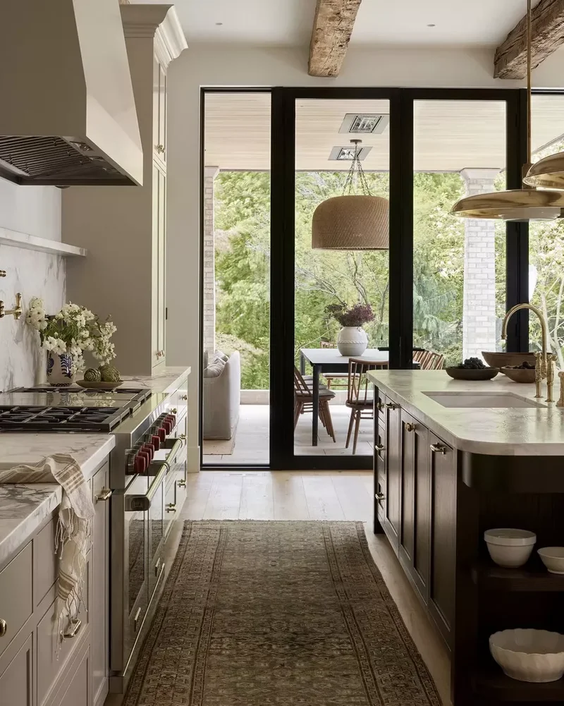 18 Amazing Outdoor Dining Ideas for Your Dream Backyard 10 Treat the Design as An Extension of Your Home