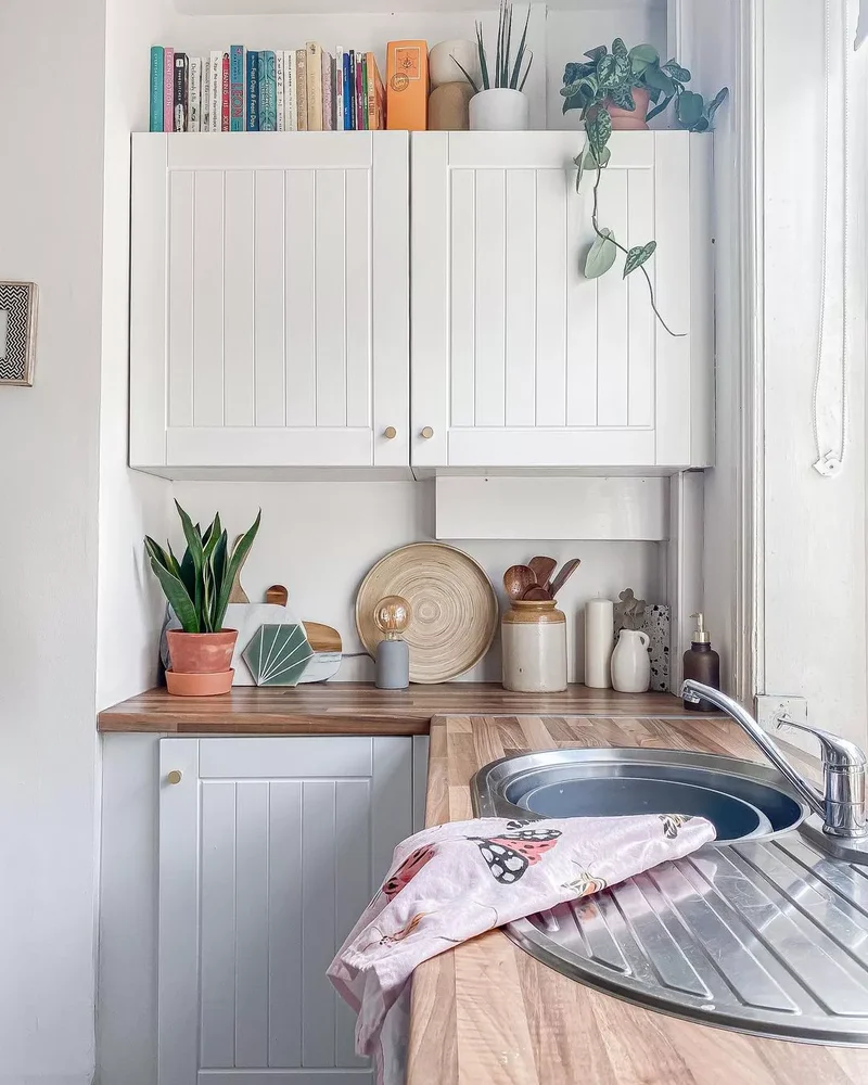 22 Budget-Friendly Small Kitchen Ideas That Create Impact 5 Try This Cookbook Storage Hack