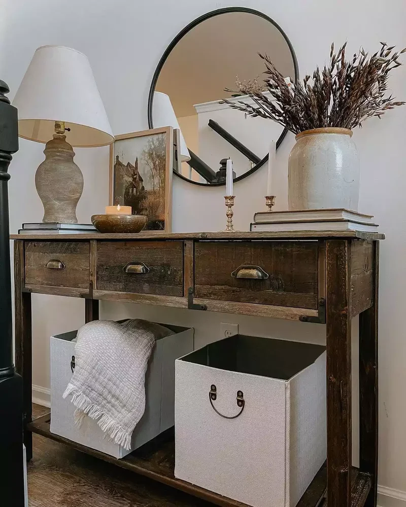 Try This Nail-Free Art Display