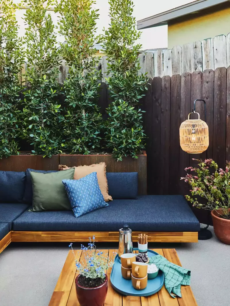 25 Budget-Friendly Backyard Patio Ideas to Transform Your Space 25 Try Wood Pallet Furniture