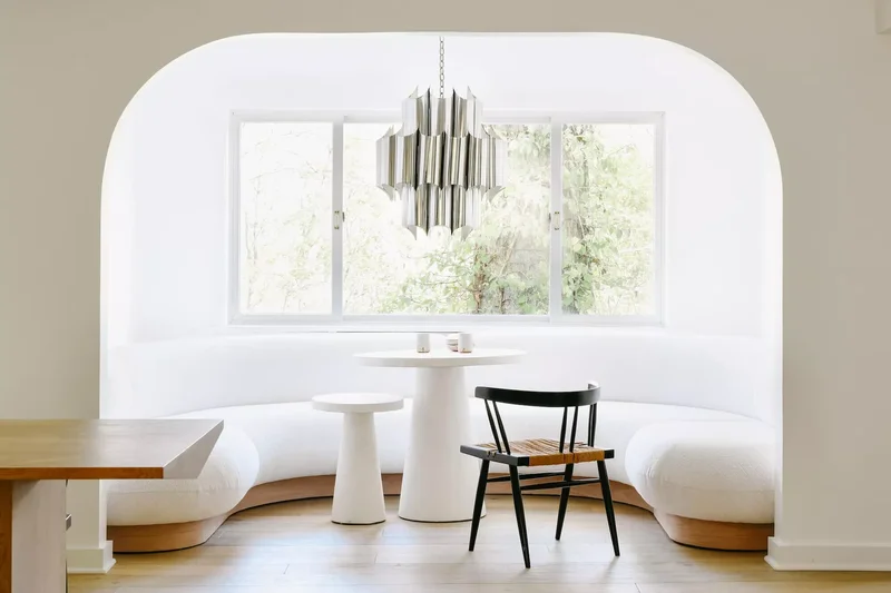 37 Banquette Seating Designs That Bring Cafe Vibes Home 1 Try a U-Shaped Banquette