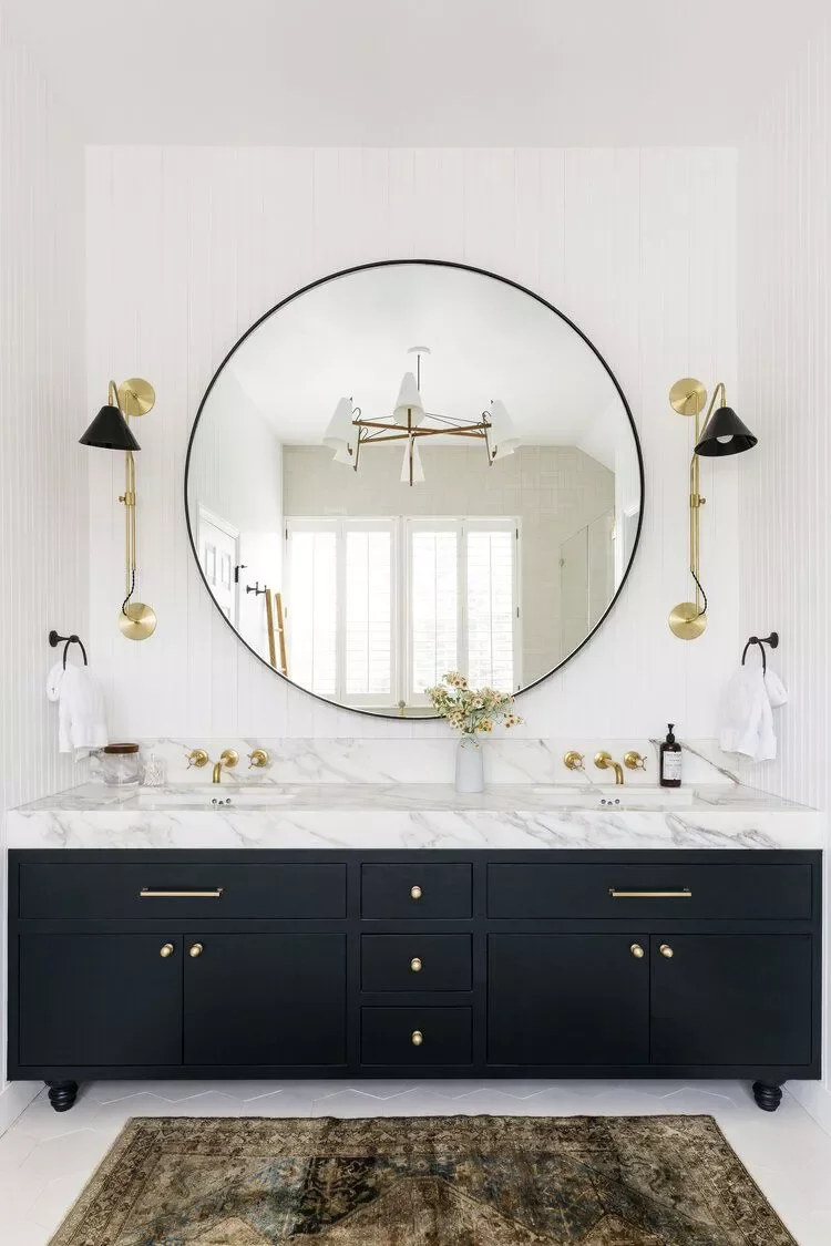 34 Stylish Bathroom Vanity Ideas for Function and Beauty 2 Try a Wall-to-Wall Vanity
