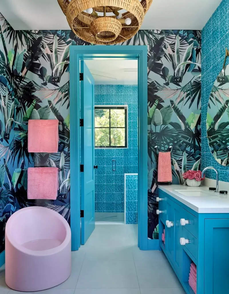 42 Vibrant Bathroom Color Ideas for Small Space Styling 34 Turquoise
