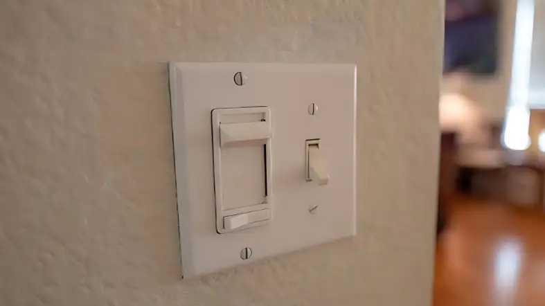 Upgrading Outdated Dimmer Switches for Flicker-Free Lighting