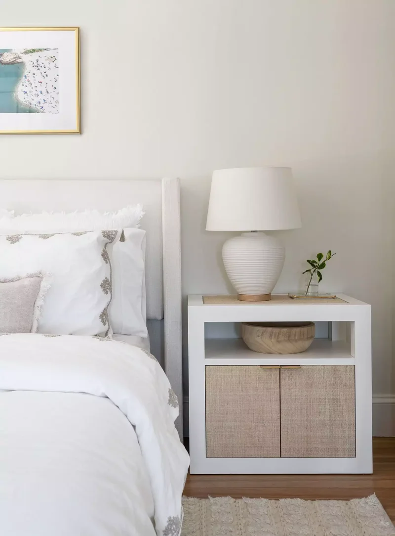 22 Guest Bedroom Ideas to Make the Most of Small Spaces 8 Use Coastal Colors