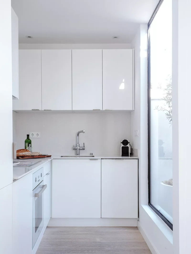 Use Contemporary Cabinets