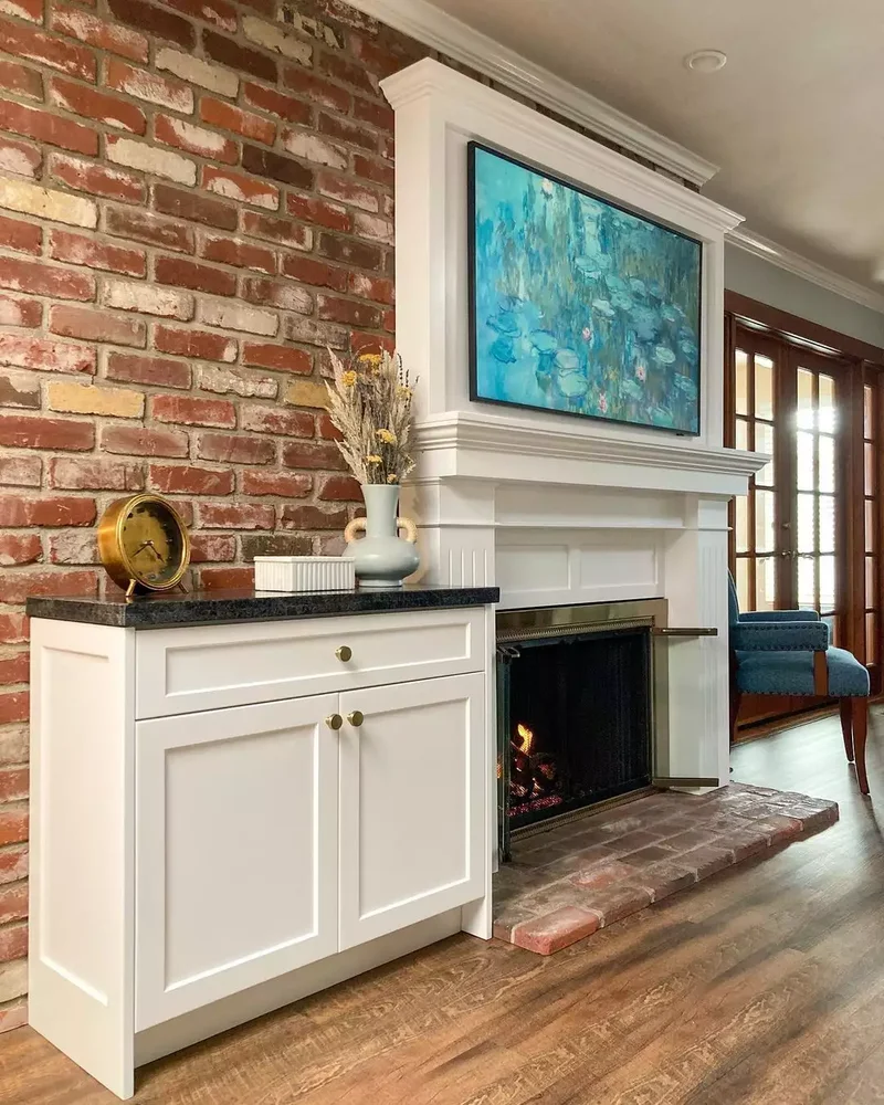 22 Beautiful Farmhouse TV Stand Styling Ideas You'll Love 4 Use Dried Flowers