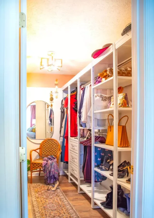 Use Standalone Shelving