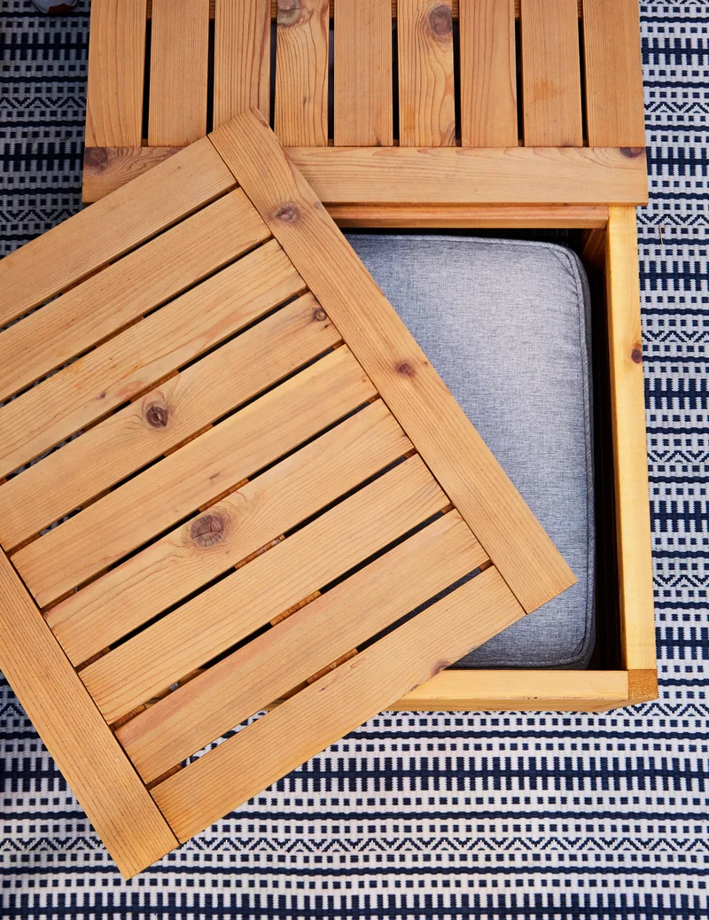 26 Smart Deck Storage Solutions to Tidy Your Outdoor Area 24 Use a Deck Box for Cushions