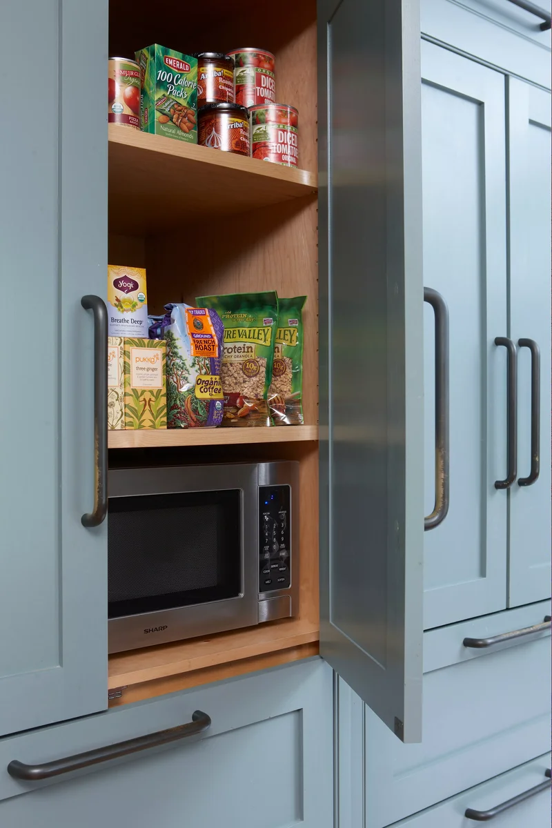 Utilize Upper Cabinets